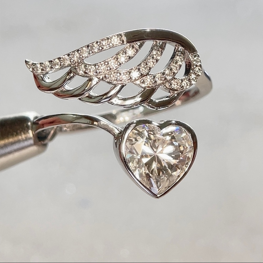 Angel’s Wing & Heart 1.5ct Heart Moissanite Ring - Picture 2 of 5